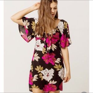 Billabong dress Delicious Day floral print NWT